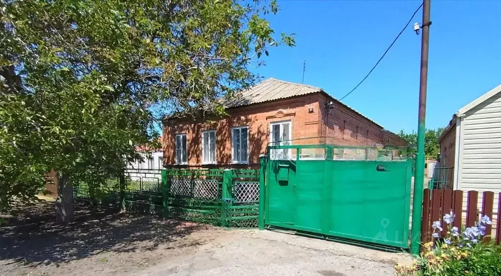 Дом в Ростовская область, Неклиновский район, Новобессергеневское ... - Фото 0