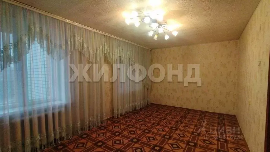 3-к кв. Брянская область, Брянск Унечская ул., 99 (67.8 м) - Фото 0