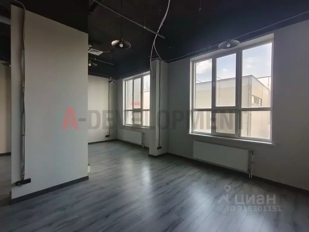 Офис в Татарстан, Казань ул. Галимджана Баруди, 4к2 (533 м) - Фото 1