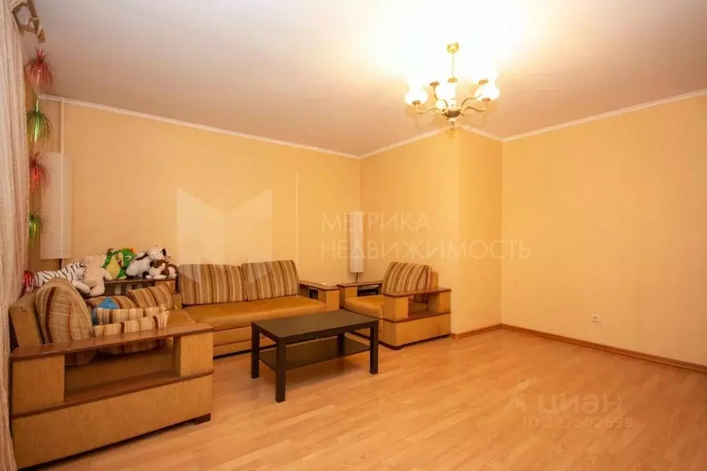 3-к кв. Тюменская область, Тюмень ул. Чернышевского, 2Бк4 (96.2 м) - Фото 1