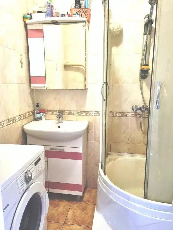 2-к кв. Калужская область, Калуга ул. Константиновых, 2 (51.6 м) - Фото 1