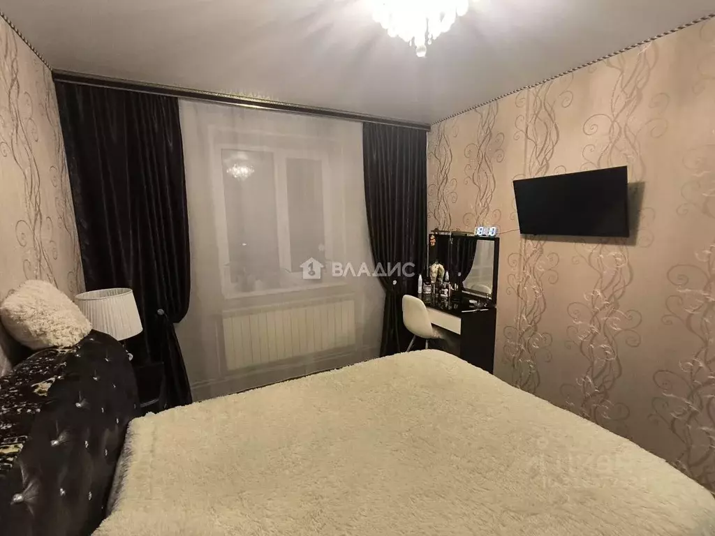 3-к кв. Белгородская область, Белгород ул. Есенина, 44 (73.0 м) - Фото 2