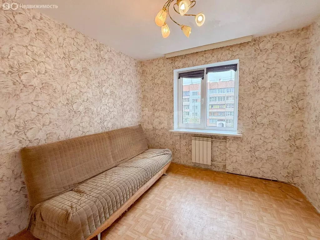 3-комнатная квартира: Псков, улица Рокоссовского, 10 (64.6 м) - Фото 1