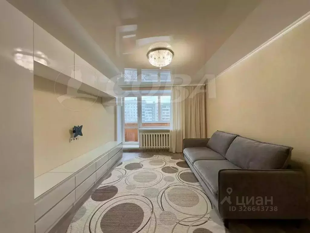 3-к кв. Тюменская область, Тюмень Восточный мкр, ул. Моторостроителей, ... - Фото 1