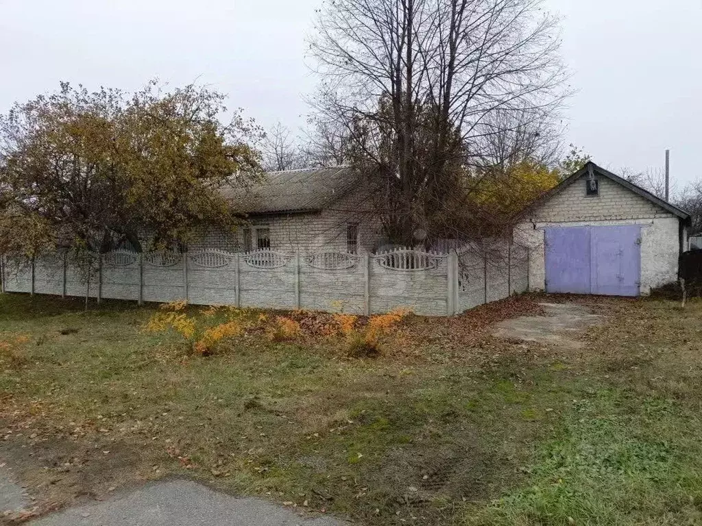 Дом в Белгородская область, Старооскольский городской округ, с. ... - Фото 1