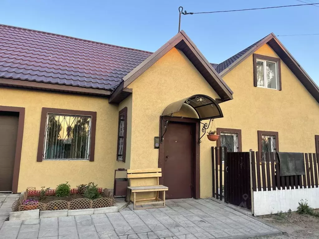 Дом в Нижегородская область, Нижний Новгород ул. Александра Невского ... - Фото 1