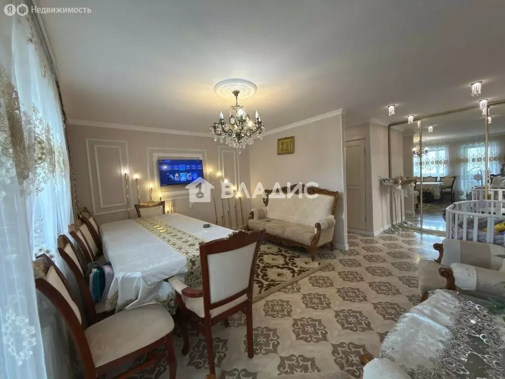 3-комнатная квартира: Брянск, Красноармейская улица, 174 (70.5 м) - Фото 1
