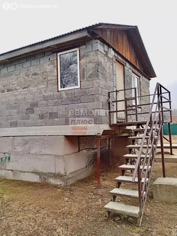 Дом в Приморский край, Артём (70.4 м) - Фото 1