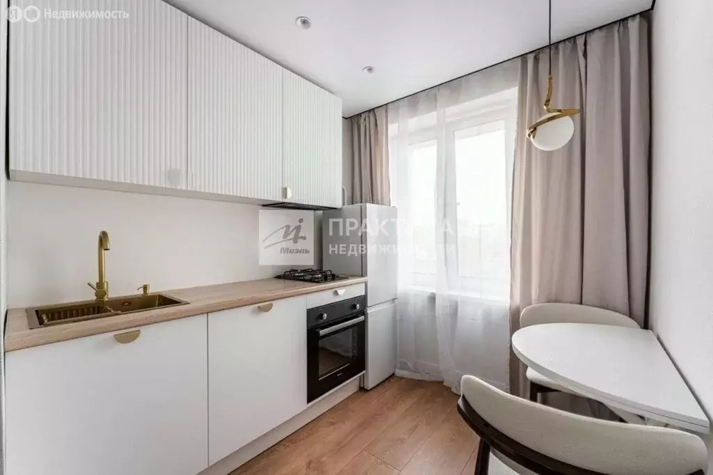 1-комнатная квартира: Москва, улица Академика Комарова, 20А (33 м) - Фото 1