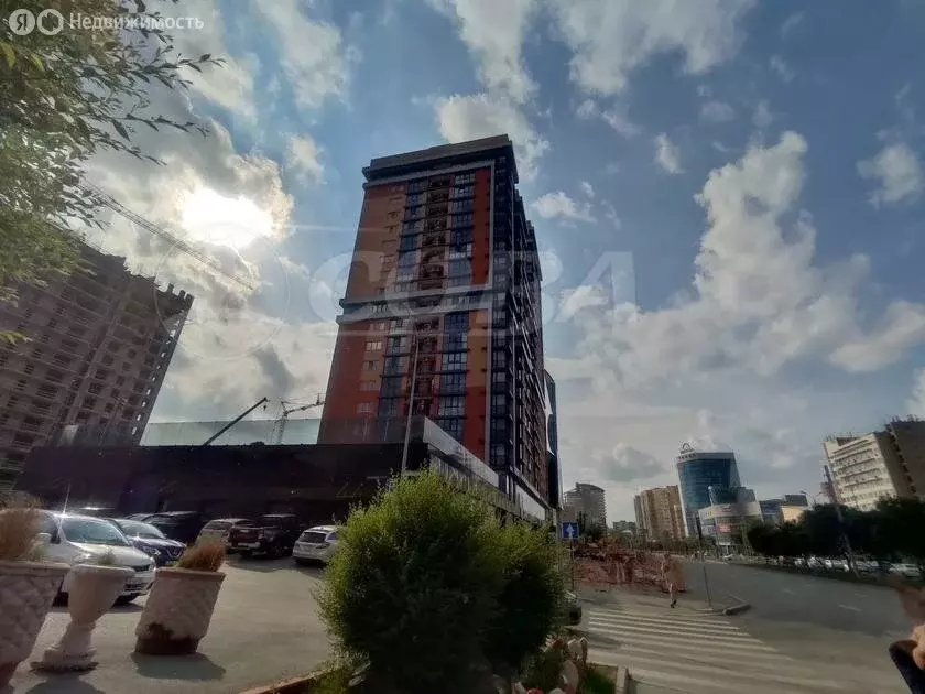 3-комнатная квартира: Тюмень, улица 50 лет Октября, 4 (94.7 м) - Фото 2