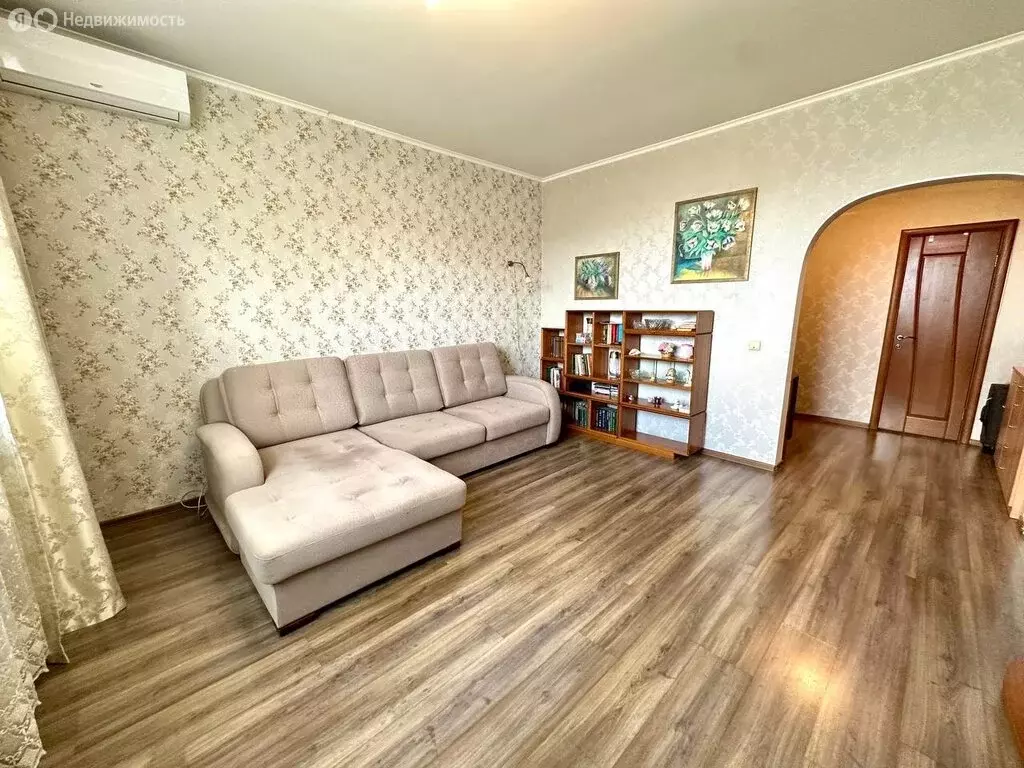 2-комнатная квартира: Абакан, улица Карла Маркса, 57 (78.4 м) - Фото 0