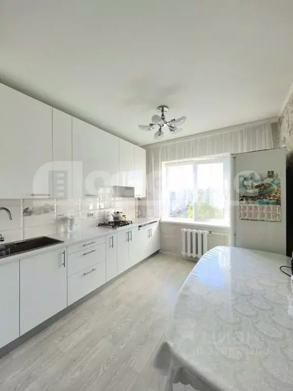 3-к кв. Омская область, Омск бул. Архитекторов, 3/1 (63.0 м) - Фото 1