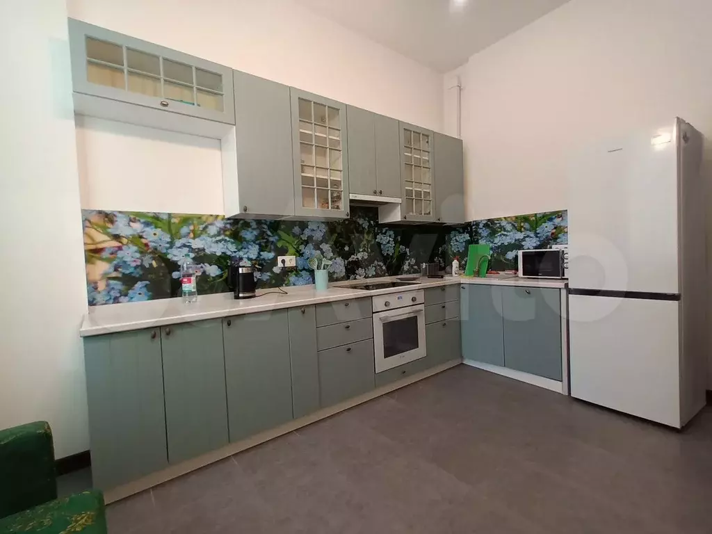 2-к. квартира, 60 м, 1/16 эт. - Фото 0