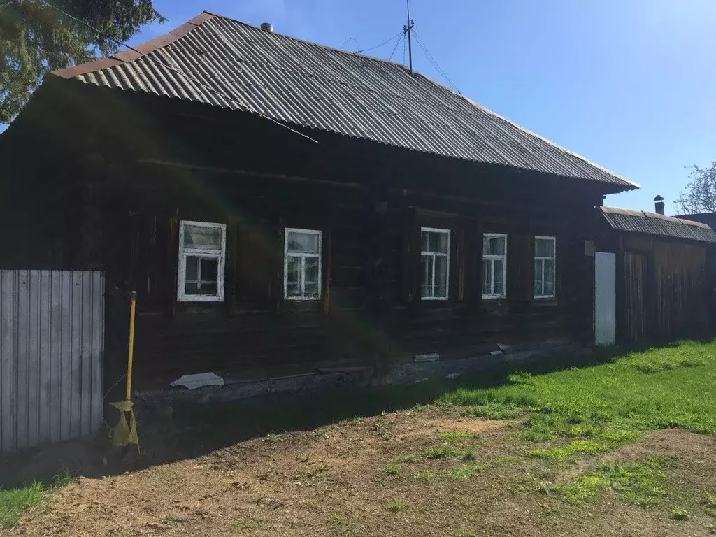 Дом в Свердловская область, Белоярский муниципальный округ, с. ... - Фото 1