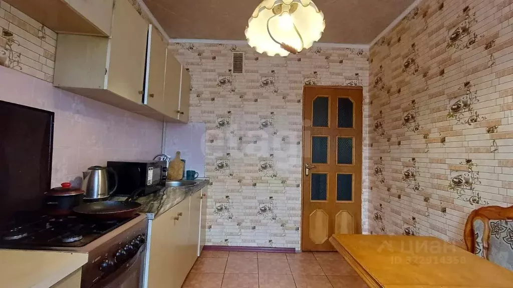 3-к кв. Белгородская область, Белгород ул. Щорса, 46 (59.8 м) - Фото 2