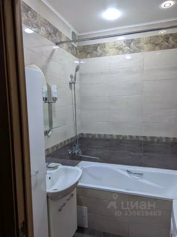 2-к кв. Москва Дмитровское ш., 169к2 (56.0 м) - Фото 1