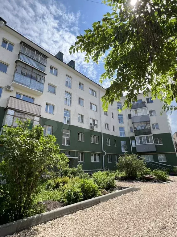 Комната 25 м в 5-к., 5/5 эт. - Фото 0