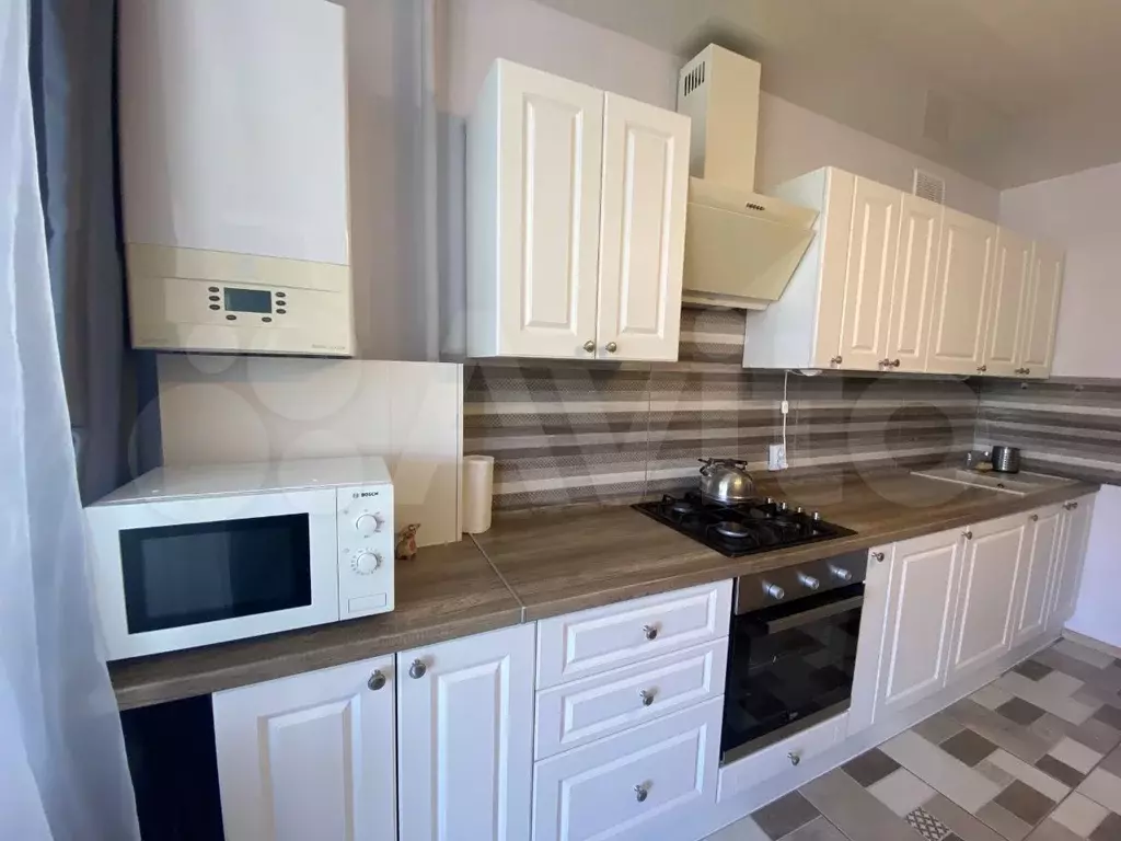 1-к. квартира, 45 м, 3/8 эт. - Фото 0