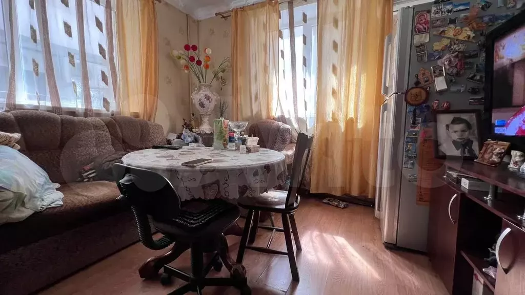 1-к. квартира, 46 м, 1/3 эт. - Фото 1