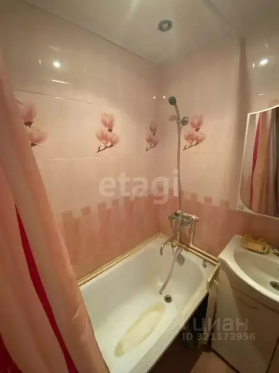 3-к кв. Тверская область, Тверь Пролетарская наб., 7 (52.5 м) - Фото 1