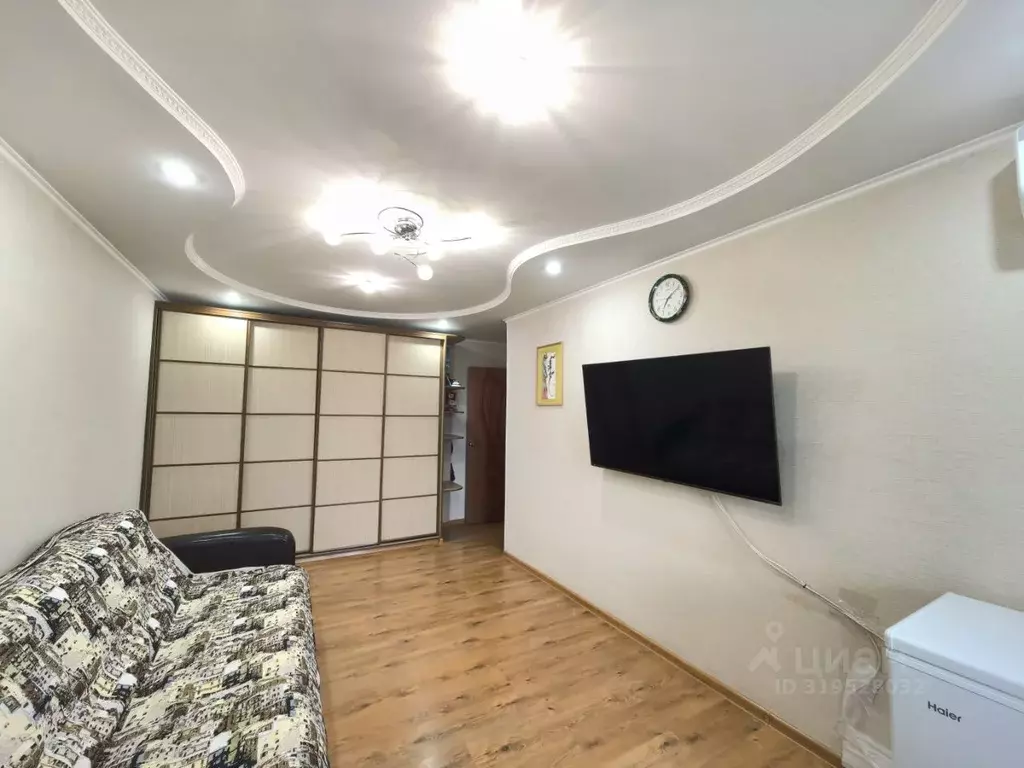 3-к кв. Бурятия, Улан-Удэ ул. Пушкина, 4 (56.6 м) - Фото 0