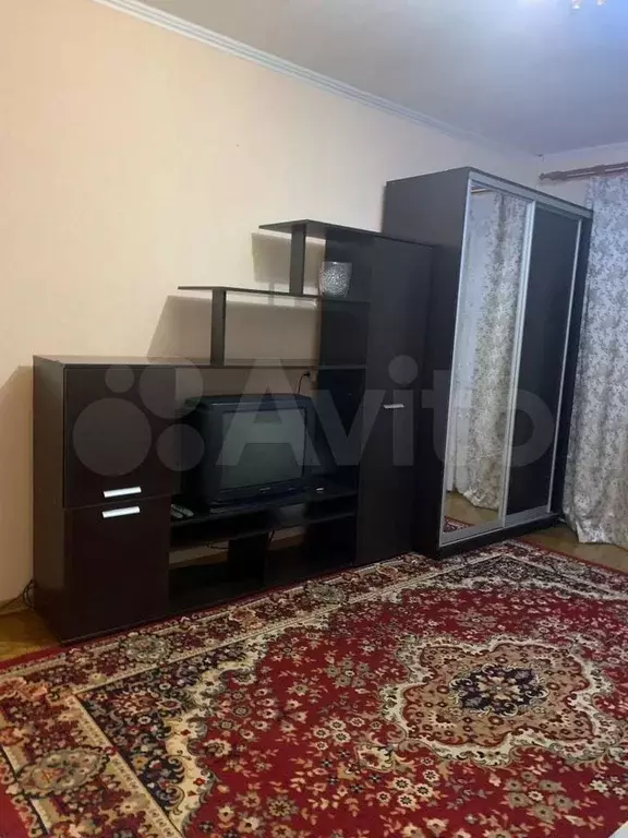 2-к. квартира, 55 м, 8/10 эт. - Фото 1