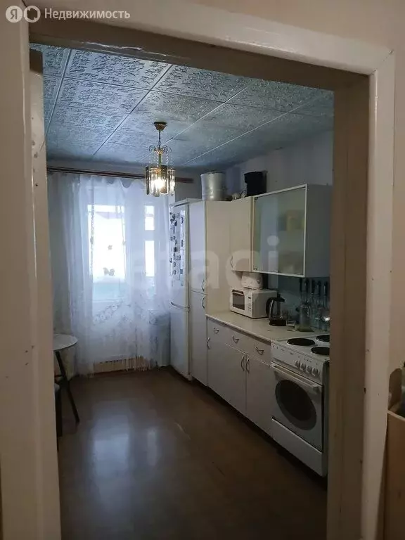 3-комнатная квартира: Златоуст, Октябрьская улица, 6 (72.6 м) - Фото 2