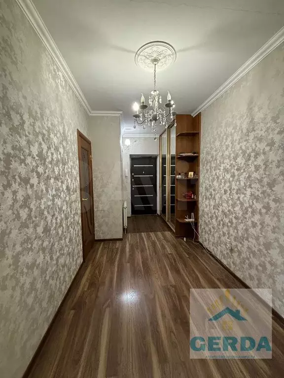 2-к. квартира, 62 м, 2/5 эт. - Фото 0
