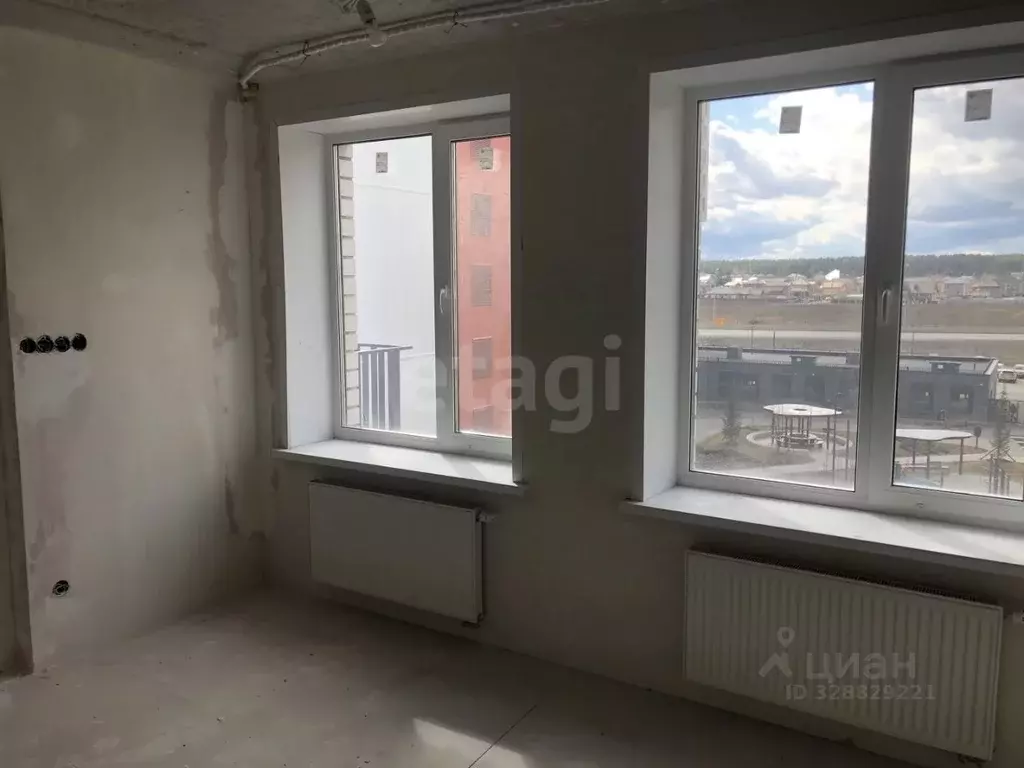 1-к кв. Тюменская область, Тюмень Интернациональная ул., 199к9 (36.4 ... - Фото 1