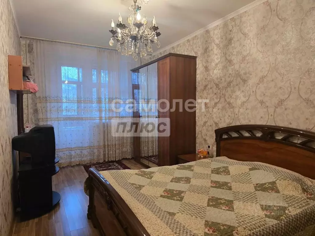 3-к кв. Брянская область, Брянск Авиационная ул., 34 (98.6 м) - Фото 1