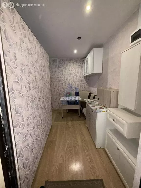 1к в 4-комнатной квартире (18.1 м) - Фото 2