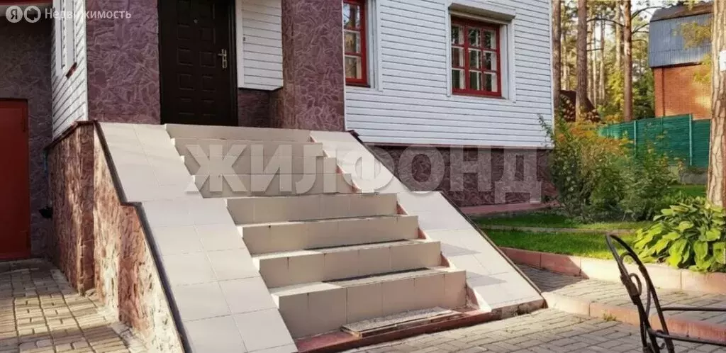 Дом в Новосибирск, Дачное шоссе (227.6 м) - Фото 2