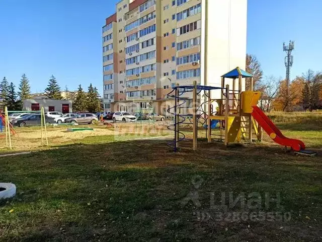 1-к кв. Самарская область, Сызрань Астраханская ул., 15А (37.0 м) - Фото 2