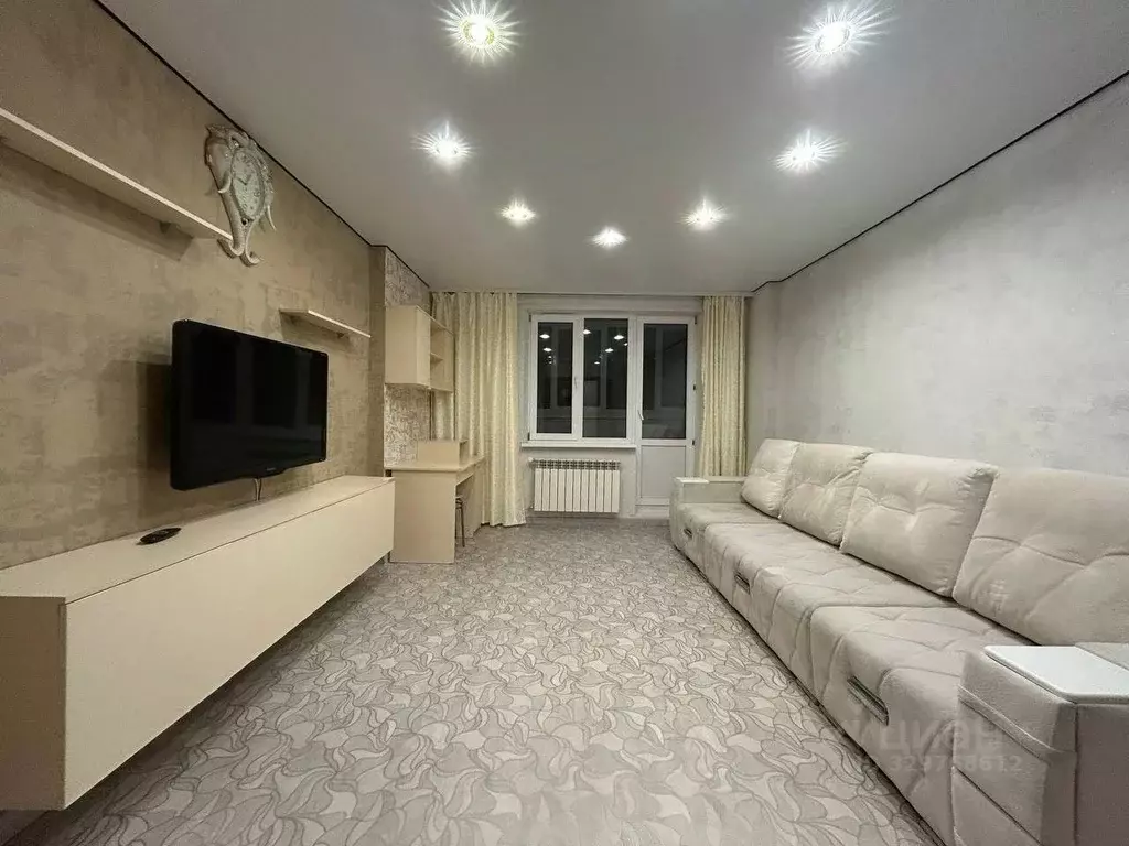 2-к кв. Татарстан, Казань ул. Нурихана Фаттаха, 17/4 (65.0 м) - Фото 1