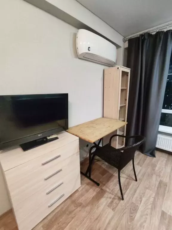 1-к кв. Волгоградская область, Волгоград ул. 8-й Воздушной Армии, 10а ... - Фото 1