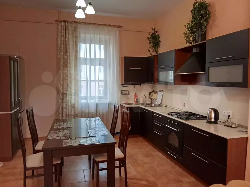 3-к. квартира, 106,9 м, 2/4 эт. - Фото 1