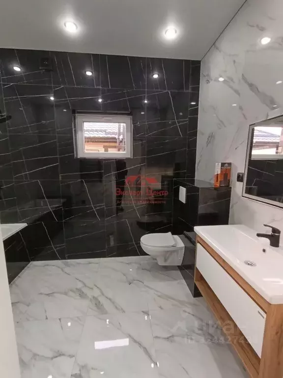 Дом в Ставропольский край, Михайловск Шпаковский район, пл. Ленина ... - Фото 2