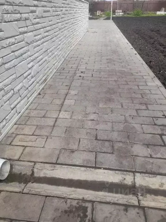 Коттедж в Саратовская область, Балашов Комбината плащевых тканей мкр, ... - Фото 2