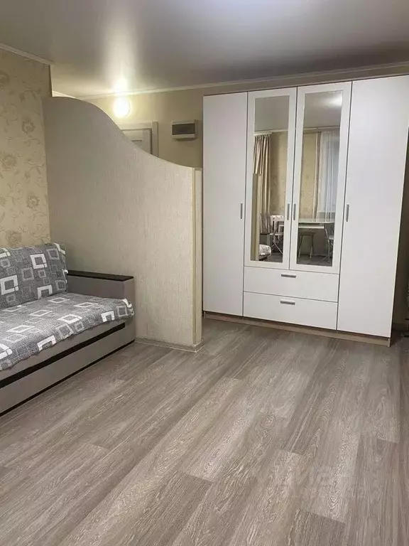 3-к кв. Самарская область, Самара ул. 6-я Радиальная, 66 (44.0 м) - Фото 1