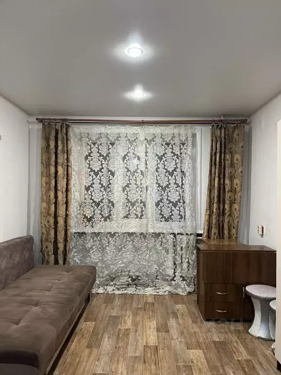 Студия Иркутская область, Иркутск ул. Помяловского, 1б (18.0 м) - Фото 1