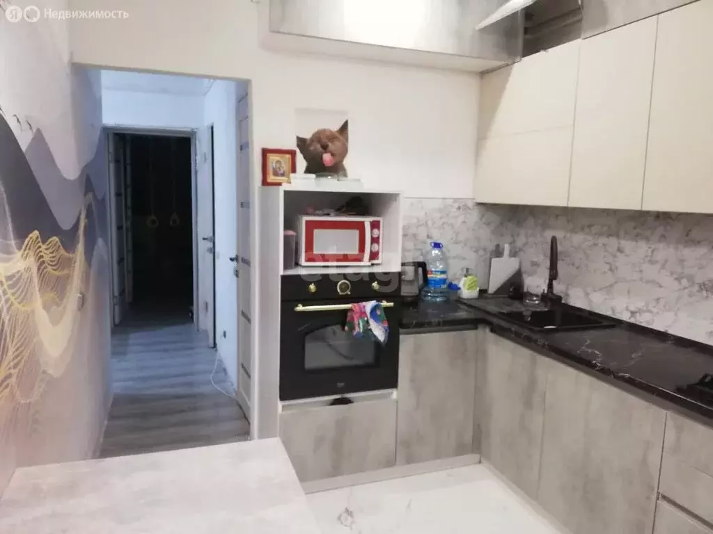 2-комнатная квартира: Ухта, проспект Ленина, 61 (48.9 м) - Фото 2