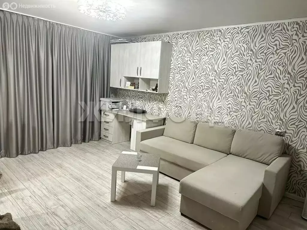 3-комнатная квартира: Абакан, улица Некрасова, 22А (58.9 м) - Фото 2