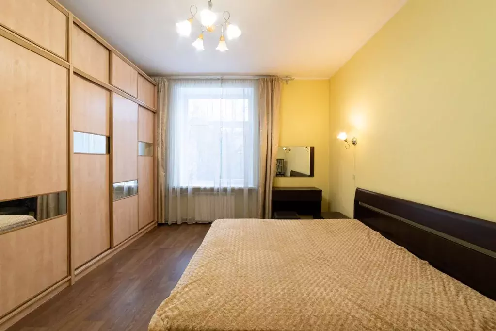 3-к кв. Санкт-Петербург просп. Юрия Гагарина, 21 (72.0 м) - Фото 1