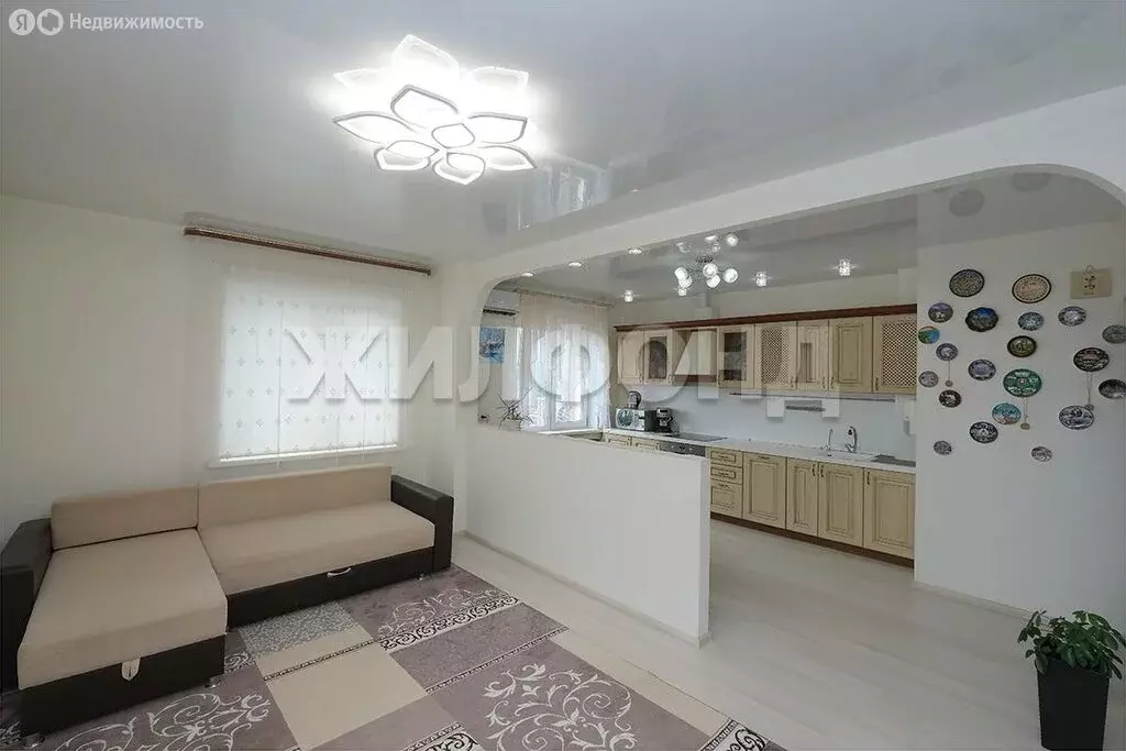 2-комнатная квартира: Новосибирск, улица Толстого, 56 (82.4 м) - Фото 0