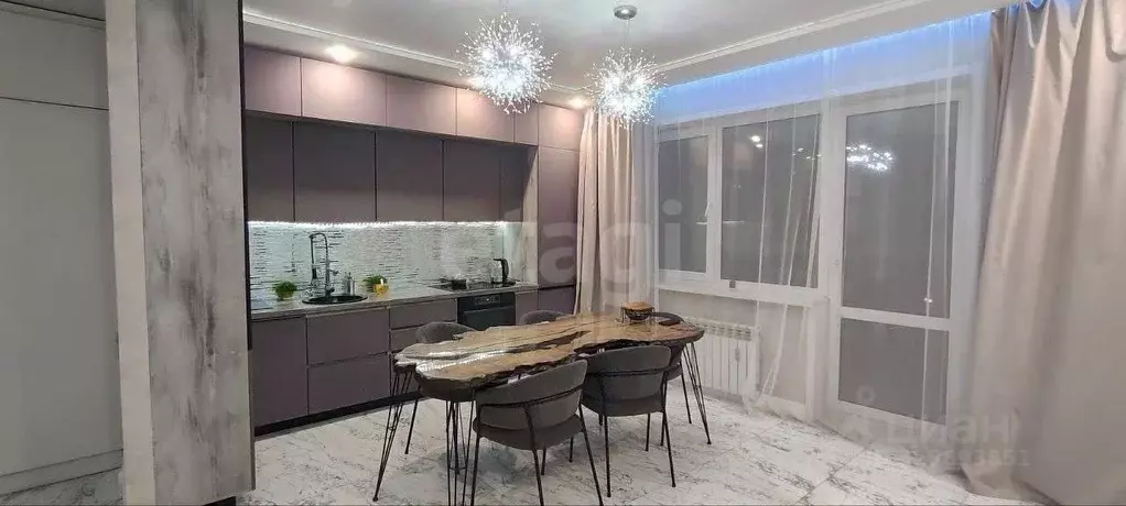 4-к кв. Иркутская область, Иркутск ул. Пискунова, 142/5 (107.0 м) - Фото 1