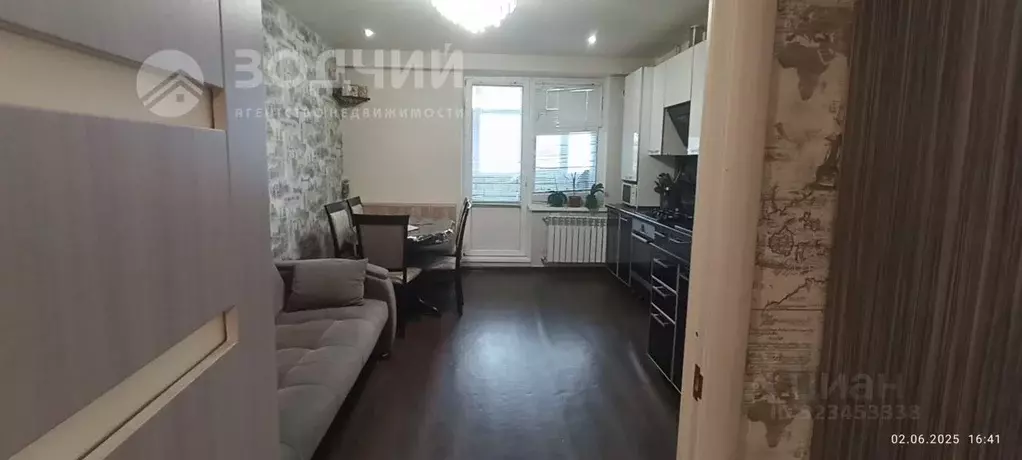 2-к кв. Чувашия, Чебоксары просп. Максима Горького, 30к1 (90.0 м) - Фото 1