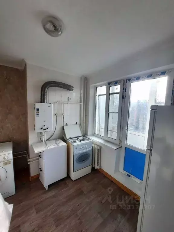 1-к кв. Краснодарский край, Армавир ул. Советской Армии, 218/1 (35.0 ... - Фото 2