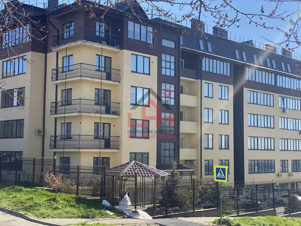 1-к кв. Ставропольский край, Лермонтов ул. Шумакова, 8к1 (56.2 м) - Фото 1