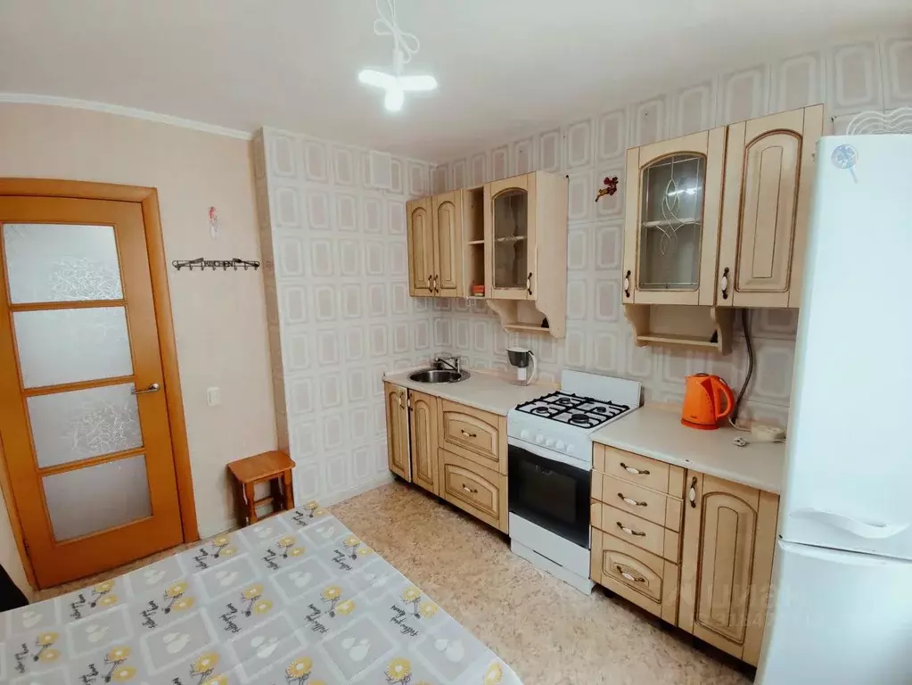 4-к кв. Брянская область, Брянск ул. Ермакова, 36 (71.0 м) - Фото 0