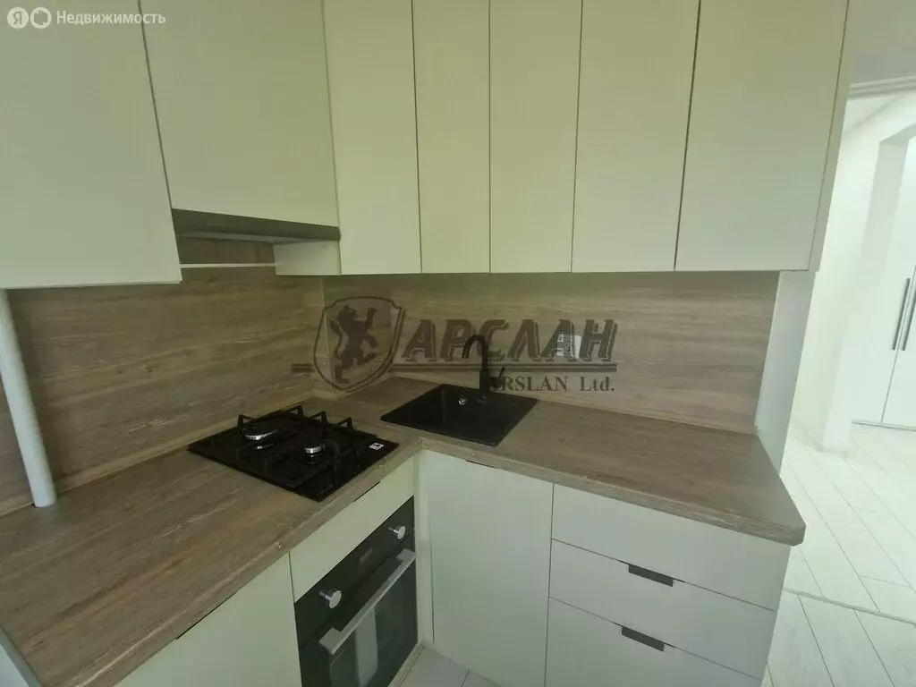 2-комнатная квартира: Казань, улица Хади Такташа, 85 (47 м) - Фото 1